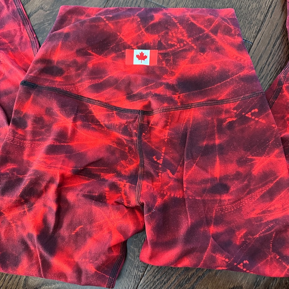 Lululemon team Canada Olympics leggings align pants size 2